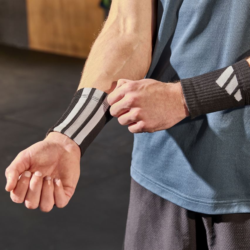Wrist Protectors - 12cm - Black/White