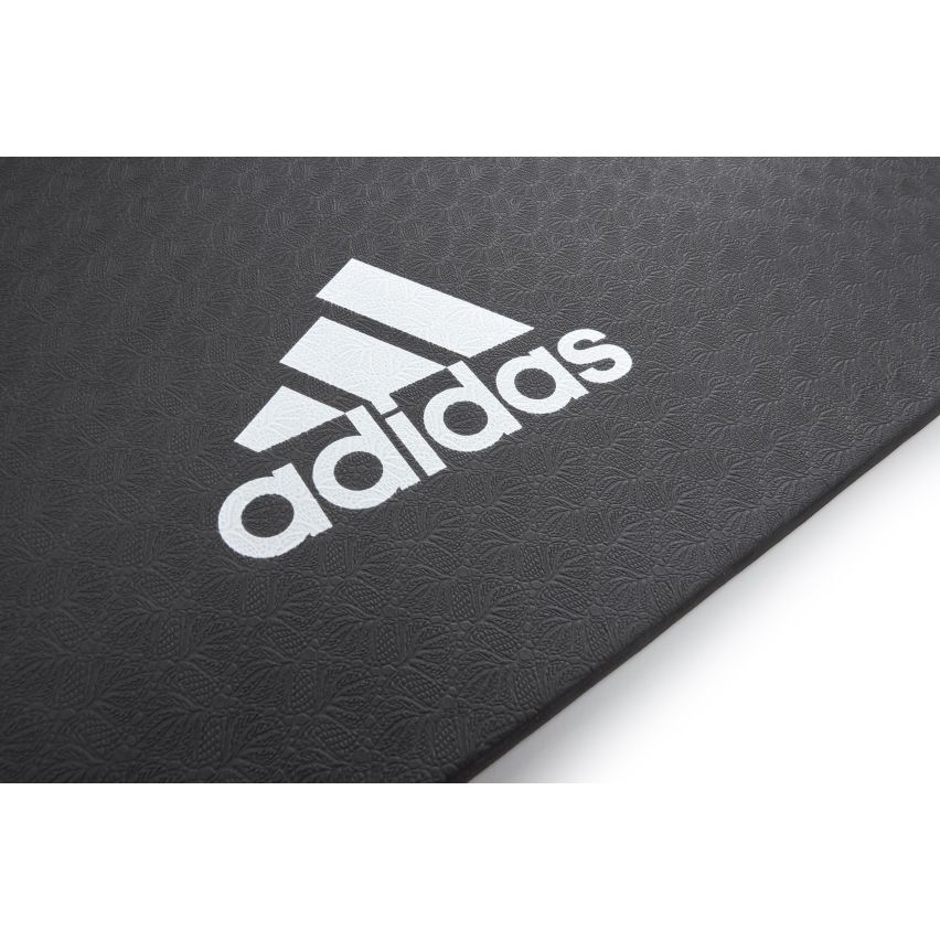 8MM Yoga Mat - Black